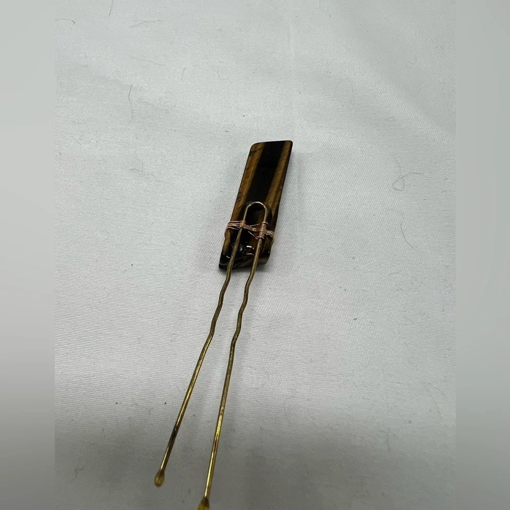 Tiger eye hair pin